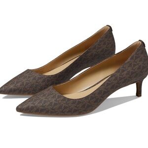 MICHAEL Michael Kors Alina
Flex Kitten Pump (Brown) Size8,new